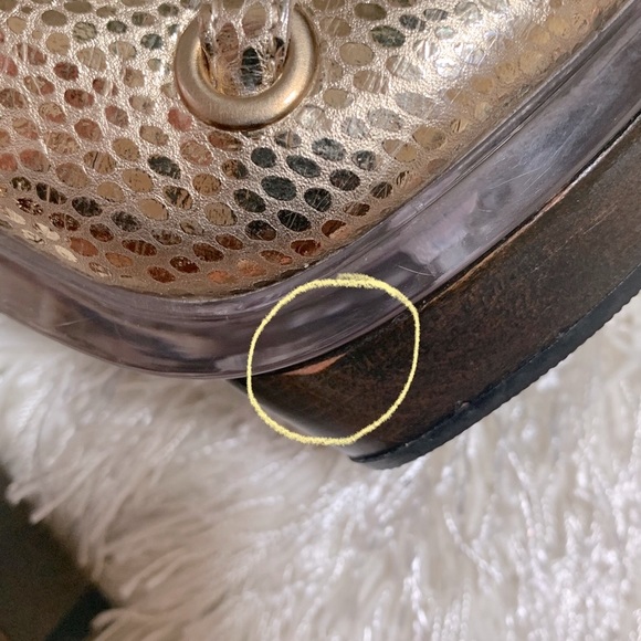 MICHAEL KORS Gold Leather Heels - Picture 9 of 9